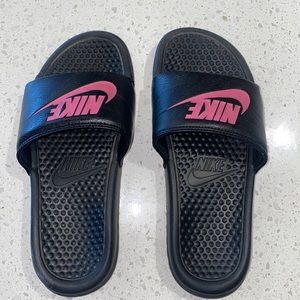 Nike slides